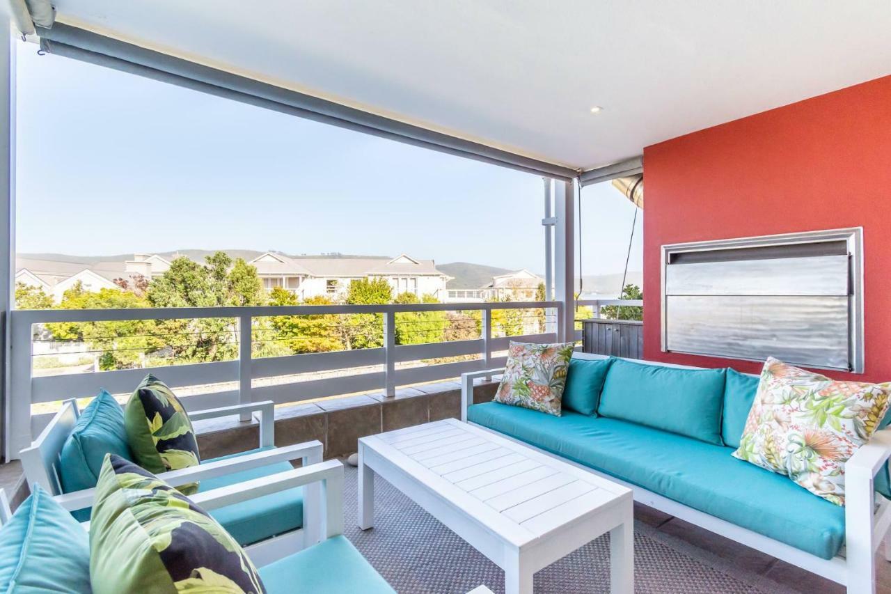 Trendy Get-Away On The Canals, Thesen Islands Knysna Exterior photo