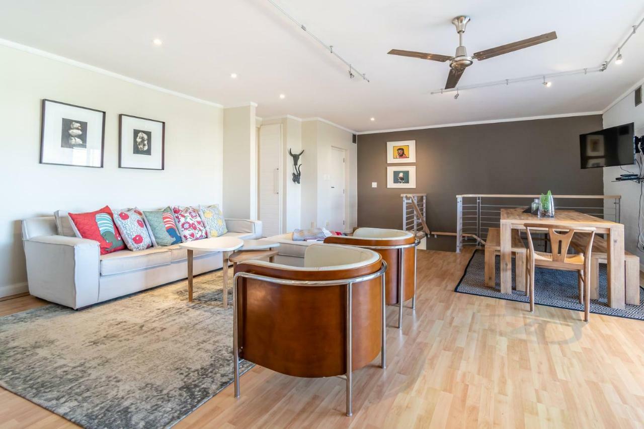 Trendy Get-Away On The Canals, Thesen Islands Knysna Exterior photo